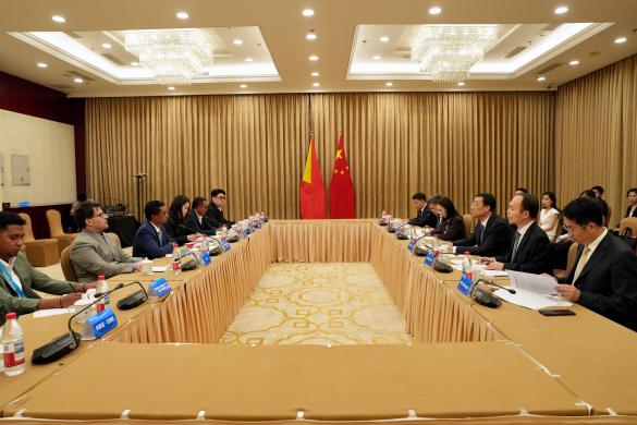 張柱分別會見東帝汶副總（zǒng）理、社會事（shì）業統籌部長兼鄉村發展與社區住（zhù）房部長、安哥拉漁業與海洋資源部長和蒙古家庭、勞（láo）動與社會（huì）保障部長（zhǎng）